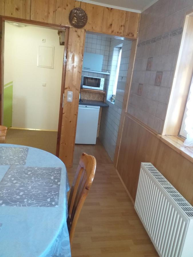 Ferienwohnung Leon Heldburg Екстер'єр фото