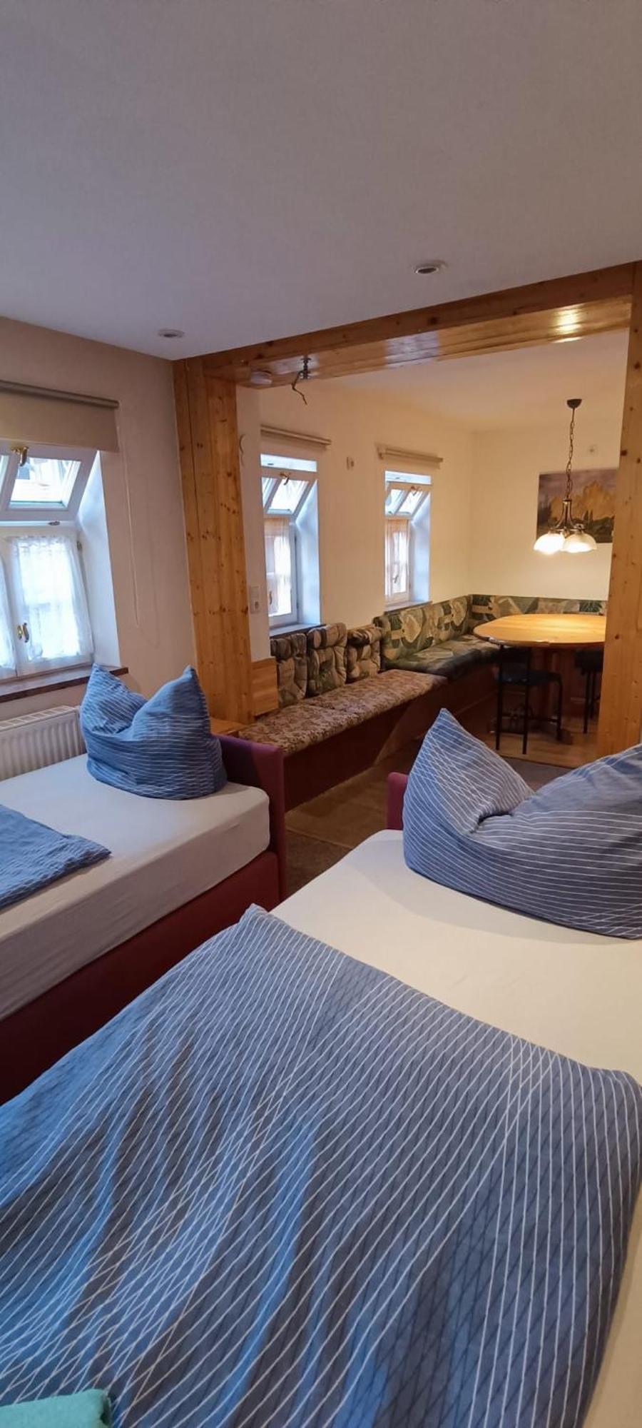 Ferienwohnung Leon Heldburg Екстер'єр фото